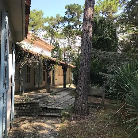 Holiday home La Cachette D'oona