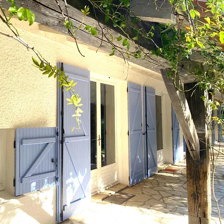 La Cachette D'oona Holiday home *