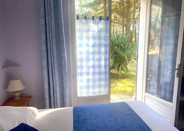 La Cachette D Oona, Grand Nature Et Familles Saint-Jean-de-Monts