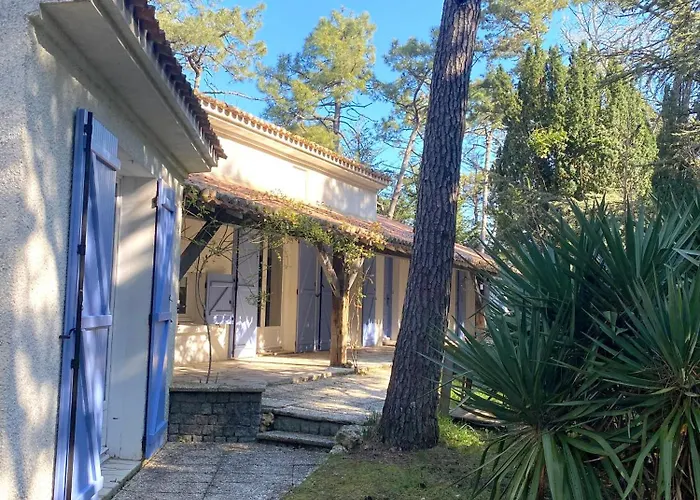 La Cachette D Oona, Grand Nature Et Familles